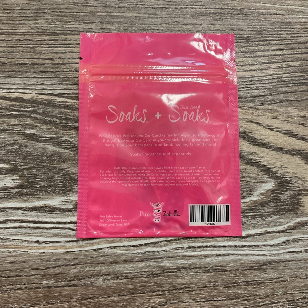 Pink Zebra Soy Melting Waxes and Pre-Soaked Honeysuckle Go-Card NWT - Picture 8 of 12